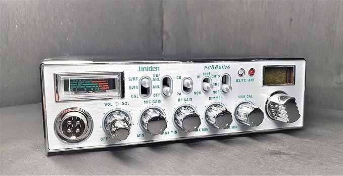 Uniden PC68ELITE CB Radio