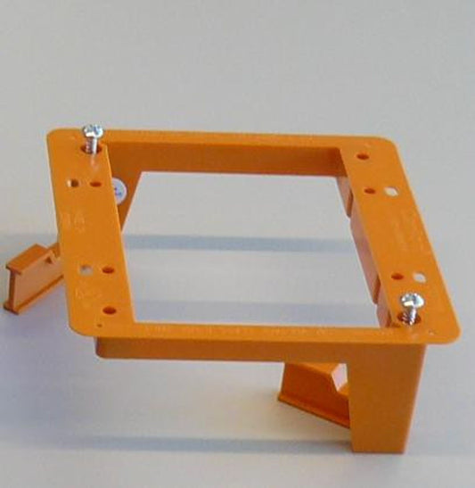 Crestron TWO-GANG-BR-SC - Two Gang USA Bracket w/swing clamps
