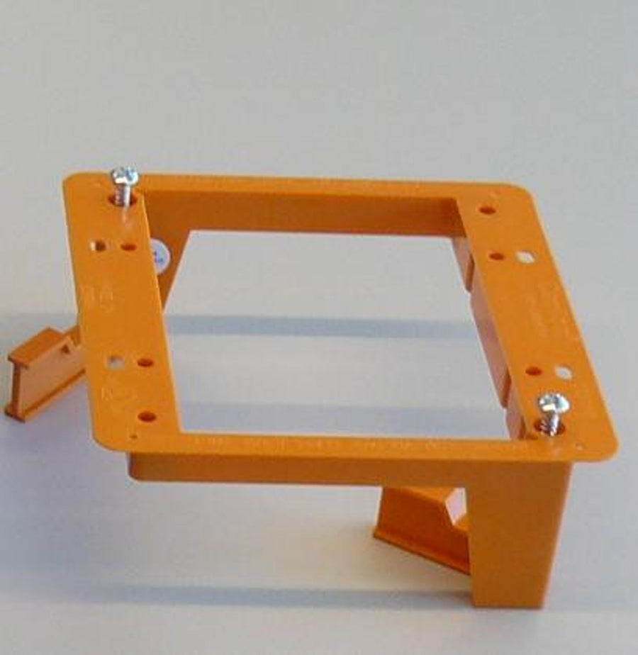 Crestron TWO-GANG-BR-SC - Two Gang USA Bracket w/swing clamps