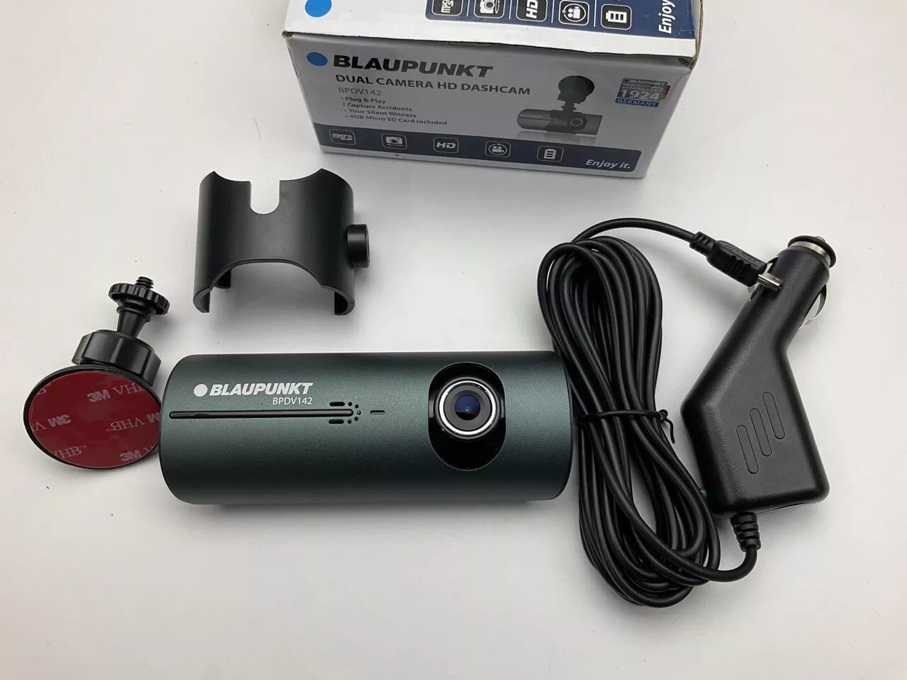 Blaupunkt BPDV142 Dashcam Dual Camera GPS