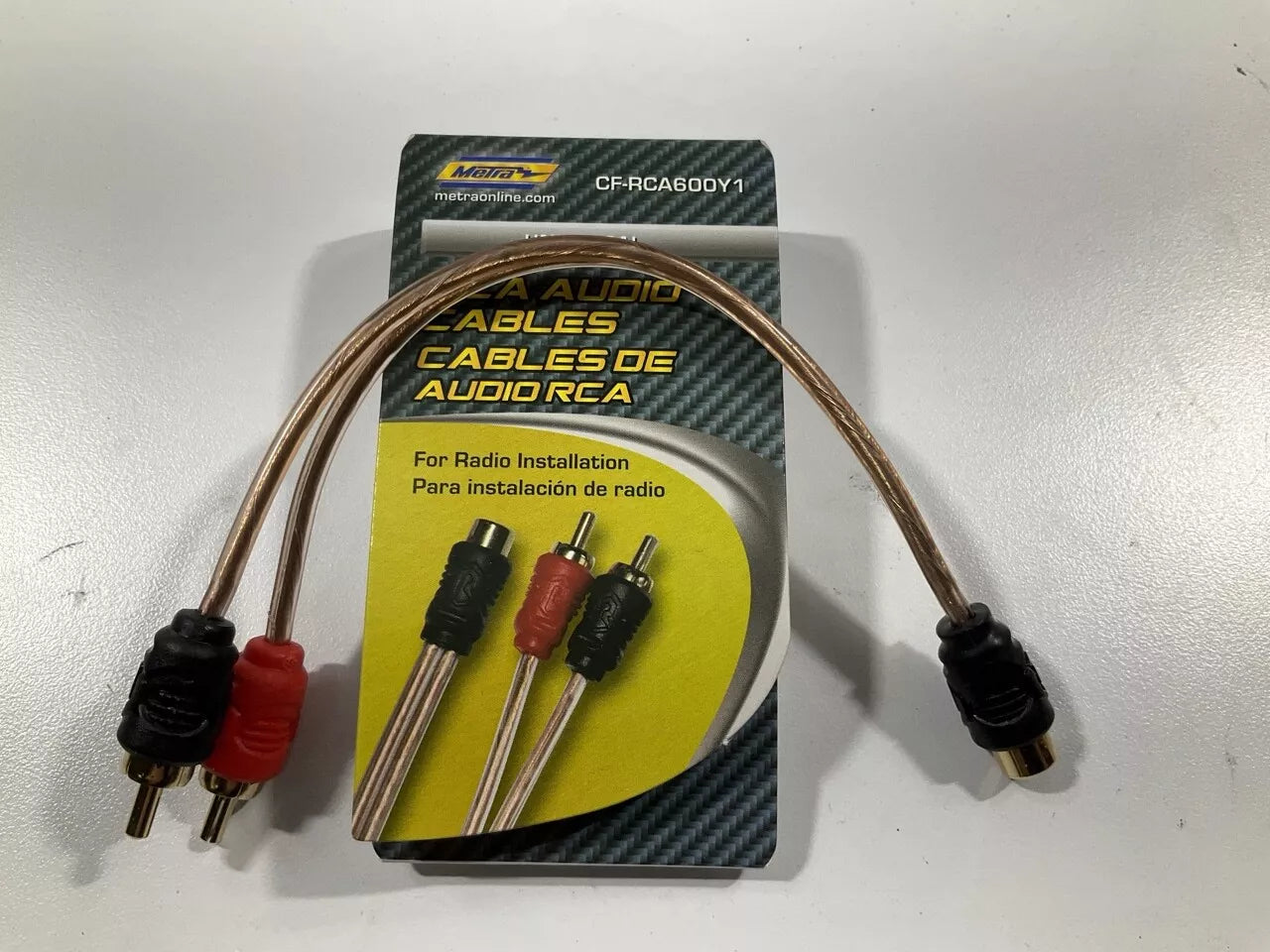 Metra CF-RCA600Y1 RCA 6" Long 1 Female To 2 Male Y-adapter Cable, Gold Connector